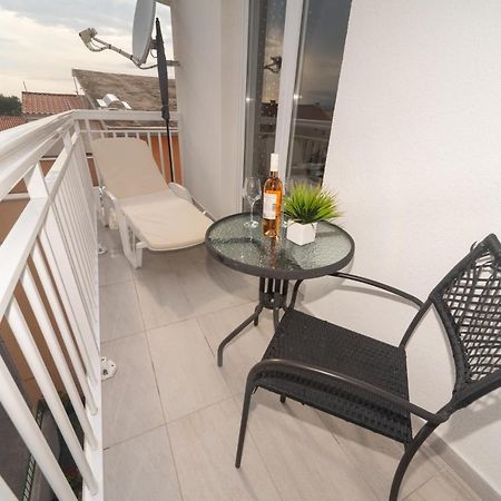 Apartment Antonio Baška Voda エクステリア 写真