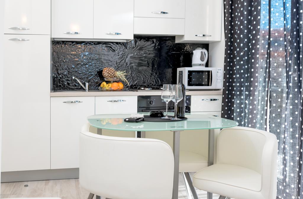Apartment Antonio Baška Voda エクステリア 写真