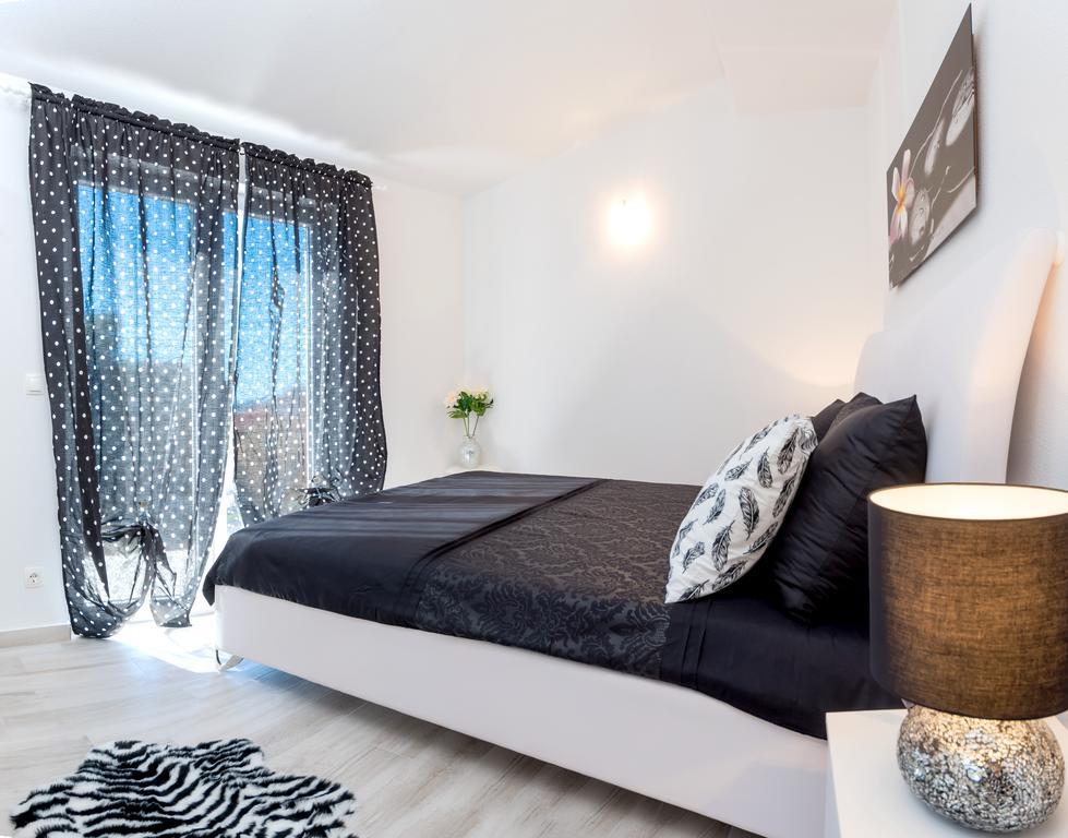 Apartment Antonio Baška Voda エクステリア 写真