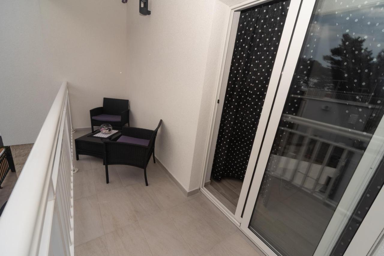 Apartment Antonio Baška Voda エクステリア 写真